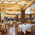 Luxury Pirin Golf & Country Club * 반스코