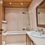 샬레 Luxury Pirin Golf & Country Club 반스코