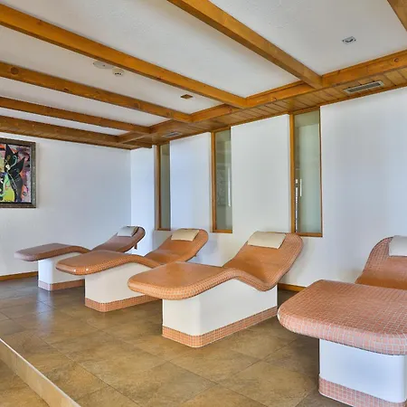 Luxury Pirin Golf & Country Club בקתה *