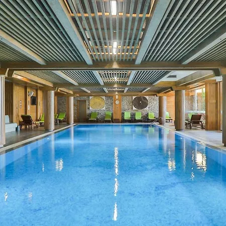 Luxury Pirin Golf & Country Club Chalet